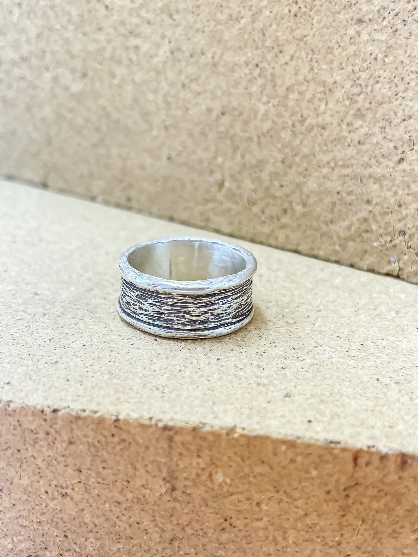 Nature-Inspired Silver Ring Embrace the Mysterious Beauty